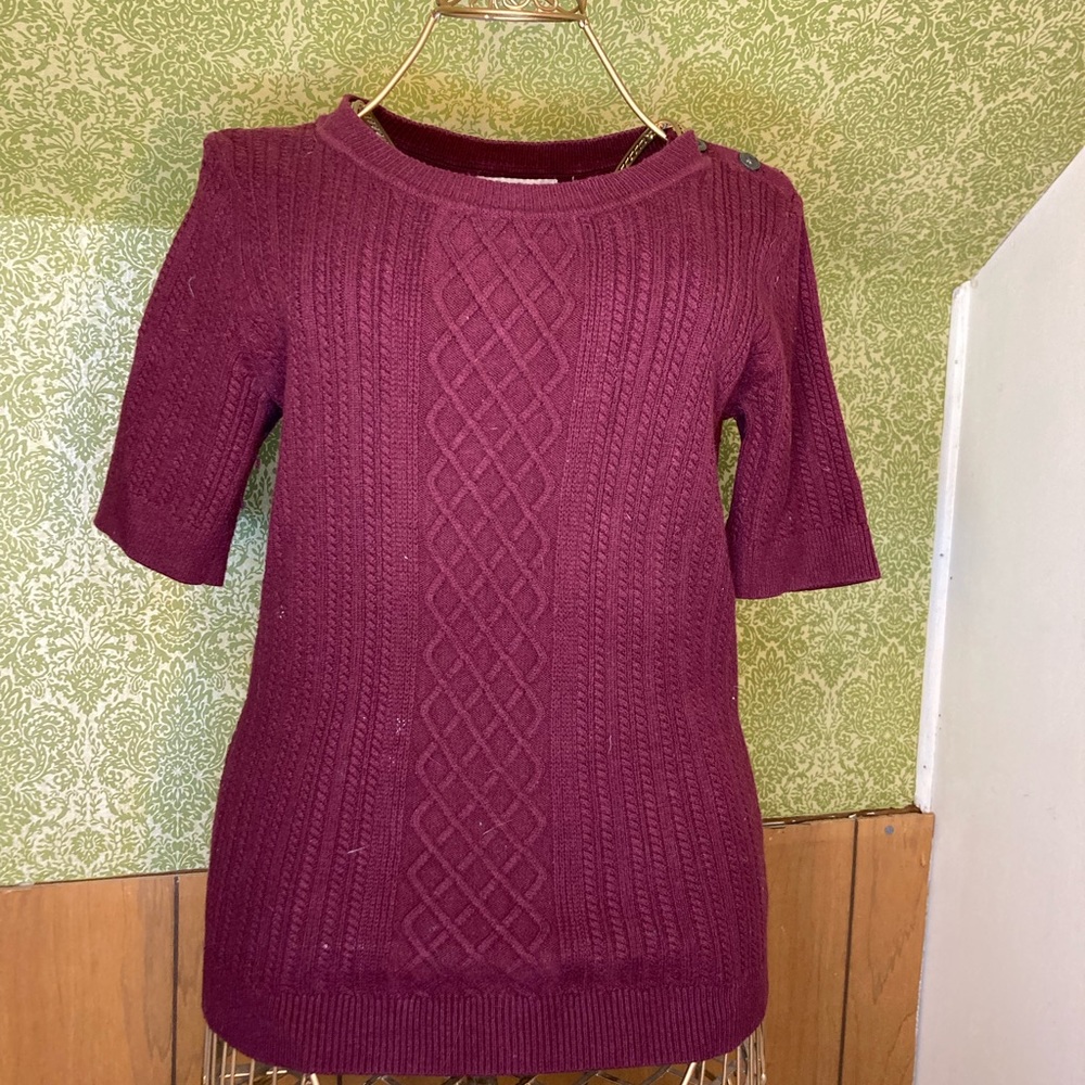 Banana Republic Size M knit short sleeve sweater